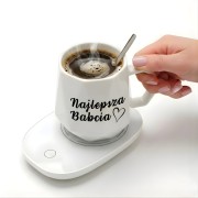 KUBEK-CERAMICZNY-NAJLEPSZA-BABCIA-BIAŁY-PODSTAWKA-PODGRZEWACZ-PREZENT-DZIEN-BABCI-DZIEN-KOBIET-DZIEN-MAMY-WALENTYNKI-ZESTAW-DO-KAWY-HERBATY-2-EAN-GTIN-5904133793035.jpg